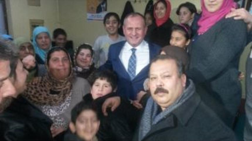 Başkan Adayı Keleş Ağa Mahallesinden Oy İstedi