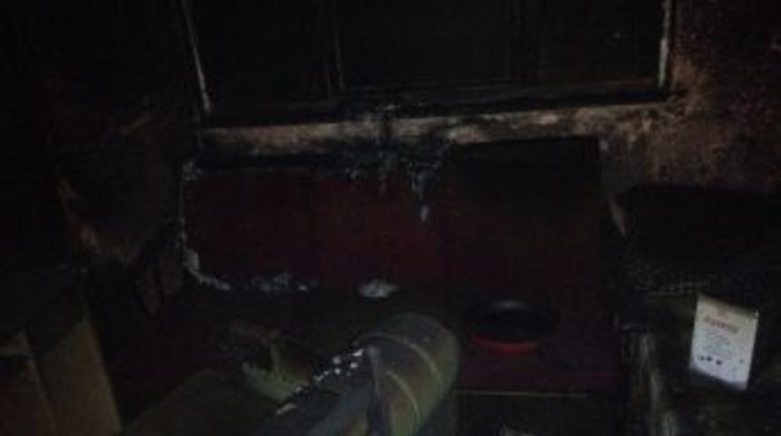 Polisin Dikkati &Uuml;niversiteli Gencin Hayatını Kurtardı