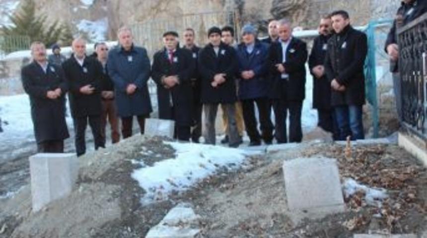 Avukat Cumhur Keskin Mezarı Başında Anıldı