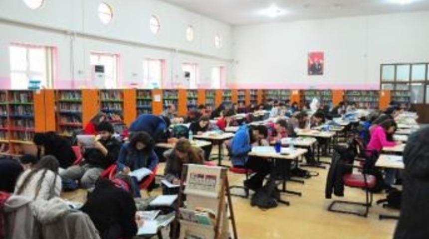 Manisa'ya Ait Kitaplar Manisa Kitaplığı'nda Toplanıyor