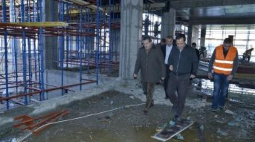 Ata&ccedil;, Su Sporları Merkezi İnşaatını İnceledi