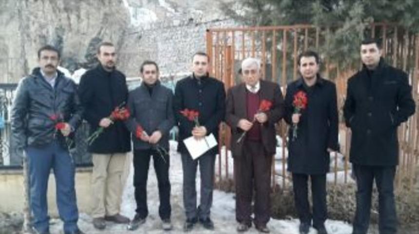 Avukatlar Keskin&rsquo;i Mezarı Başında Andı