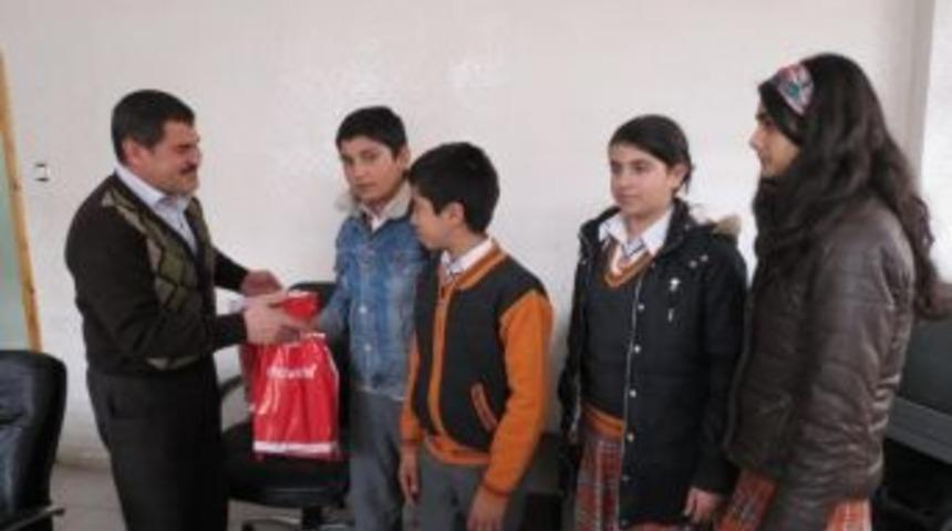 &Ouml;ğrenciler Ahiliği &Ouml;ğrenmek İ&ccedil;in Bakkallar Odası&rsquo;nı Ziyaret Etti