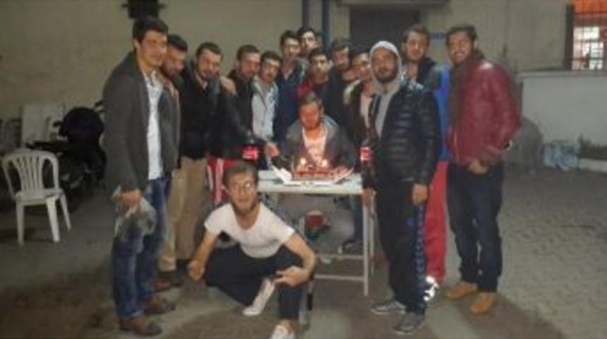 At&ccedil;a Belediyespor'da Doğum G&uuml;n&uuml; S&uuml;rprizi