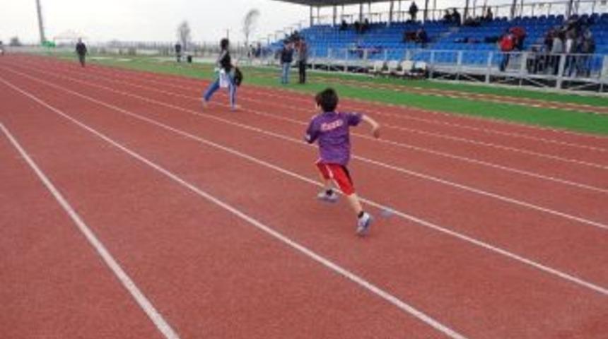 &Ouml;zel Aydınlıklı &Ouml;ğrenciler &lsquo;bebestad&rsquo; Yarışlarında 8 Madalya Kazandı