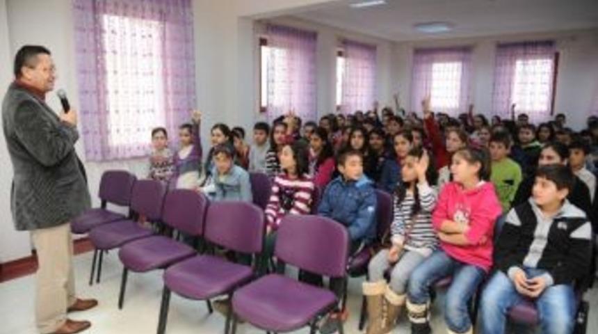 &Ouml;ğrenciler Başkan Tiryaki&rsquo;nin İzinde