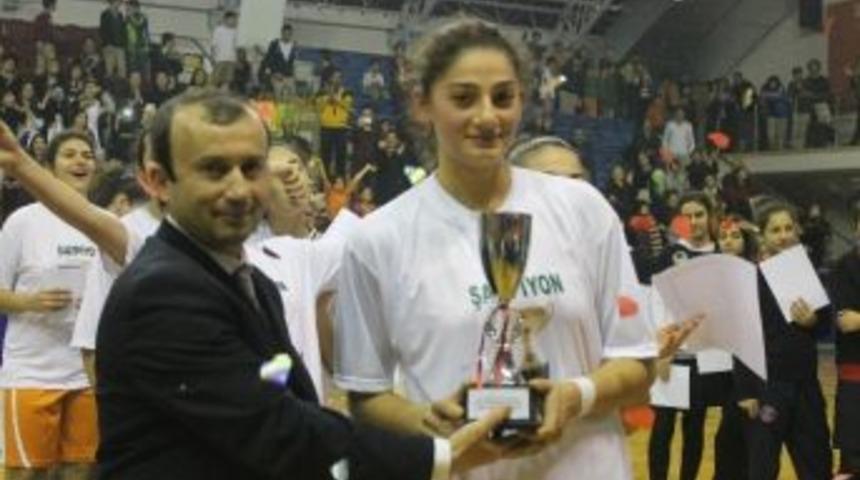 Okul Sporları Gen&ccedil; Kız Basketbol M&uuml;sabakaları Sona Erdi