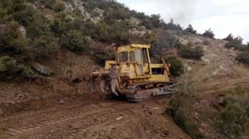 Demirci K&ouml;ylerinde İ&ccedil;me Suyu Depoları Yenileniyor