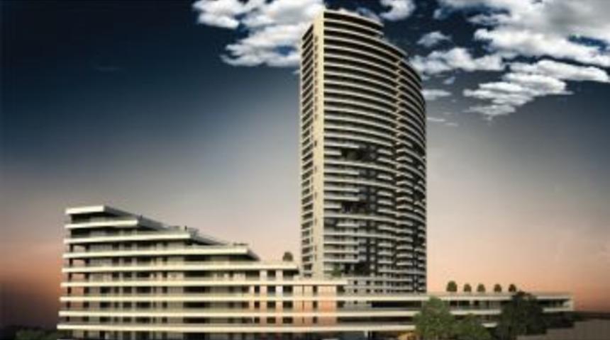 Uptown Yolu Yarıladı