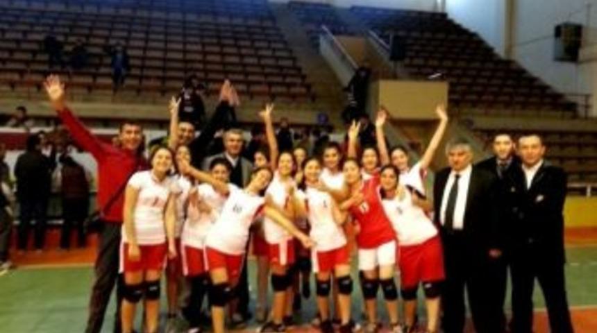 Atat&uuml;rk Ortaokulu Sarıg&ouml;l&rsquo;&uuml;n Gururu Oldu