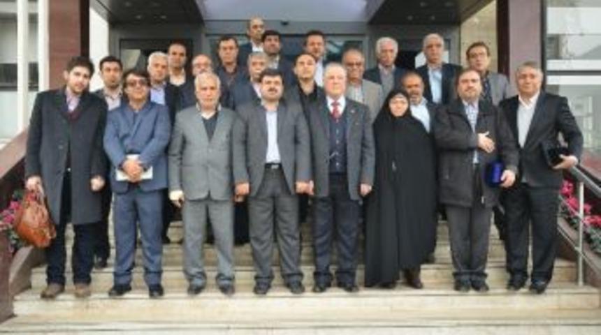 İran Heyeti İzmir B&uuml;y&uuml;kşehir'de