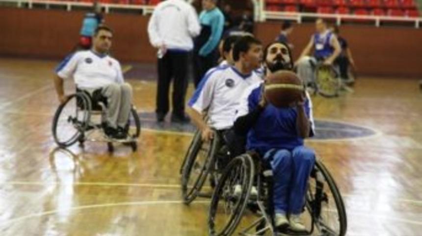 Engelli Basketbolcular &Ccedil;anakkale Virajında