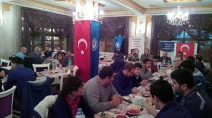 Eğitim Bir-sen, Gazeteciler İle Bir Araya Geldi
