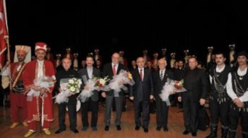 &ldquo;g&uuml;l Ve Lale&rdquo; G&ouml;sterisi