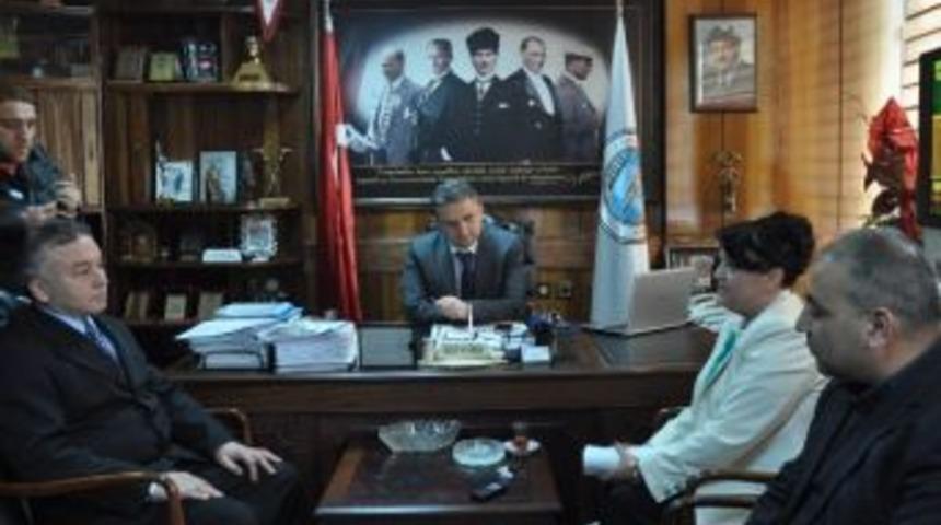 &Ouml;zt&uuml;rk&rsquo;ten Gmis Genel Başkanı Alabaş&rsquo;a Ziyaret