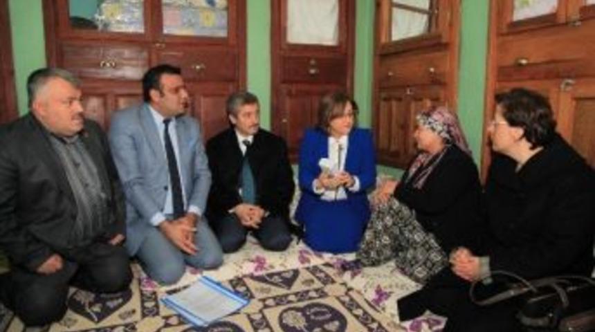 Şahin Ve Tahmazoğlu&rsquo;ndan Ailelere Karbonmonoksit Uyarı Alarm Cihazı