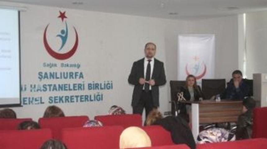 Sağlık &Ccedil;alışanlarına Eğitim Verildi