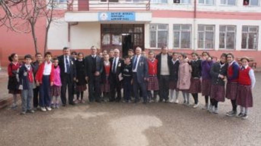 Gaziler, &Ouml;ğrencilerle Buluştu