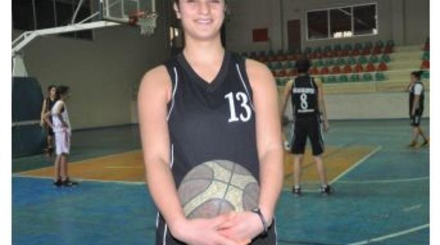 Bağlar Belediyesi&rsquo;nden Milli Takıma Bir Basketbolcu Daha Gidiyor