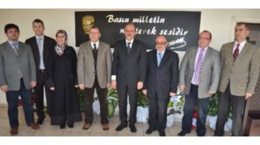 Kayseri Aile Hekimleri Derneğinden Kayseri Gazeteciler Cemiyetine Ziyaret