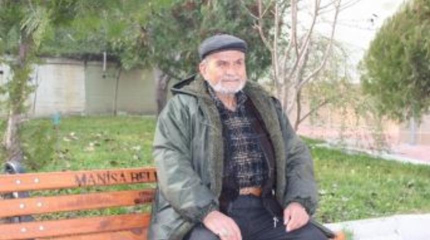 Sevdiği Kadını 53 Yıldır Bekliyor