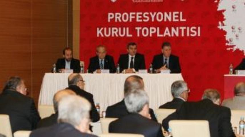 Tff Profesyonel Kurul, Spor Toto 2. Ve 3. Lig Başkanları İle Bir Araya Geldi