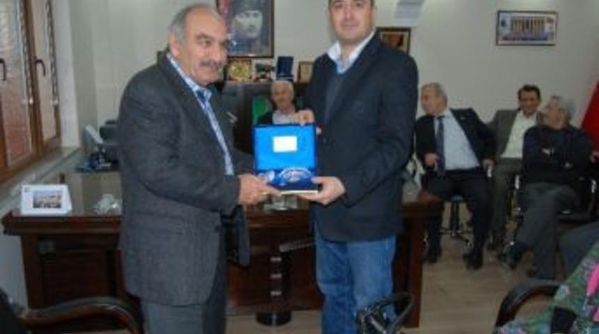 &Uuml;&ccedil;pınarlar Bayrami&ccedil; Ziraat Odasını Ziyaret Etti