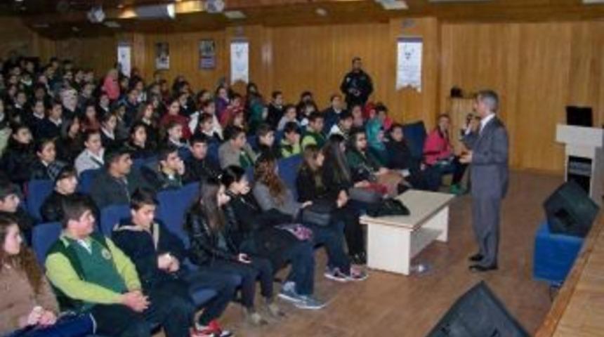 Sungurlu&rsquo;da Ter&ouml;rle M&uuml;cadele Konferansı