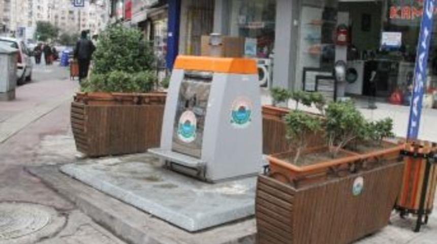 &Ccedil;i&ccedil;ekli Yer Altı Konteynerleri
