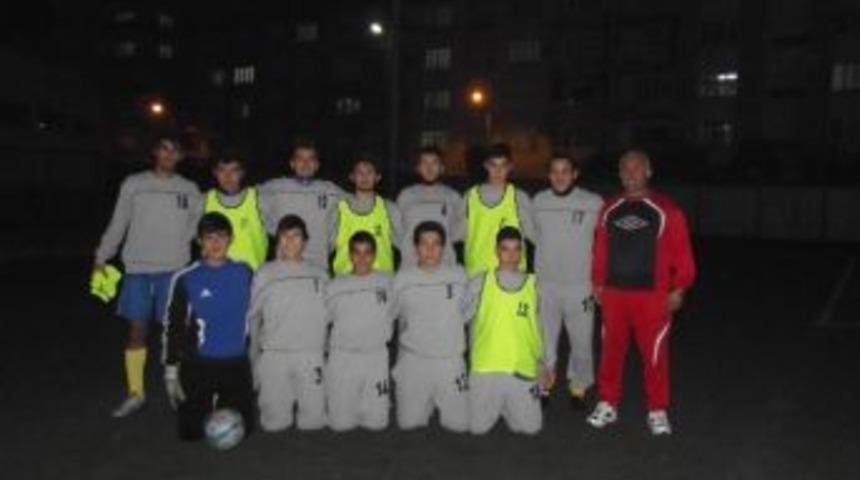 Utange&ccedil;: &ldquo;ligin Daha Başı&rdquo;