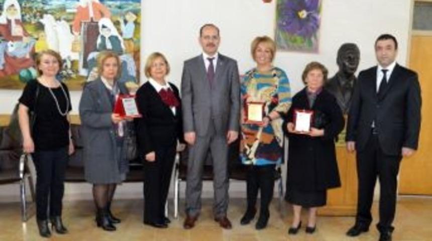 Bursa Onkoloji Hastanesi G&uuml;&ccedil;leniyor