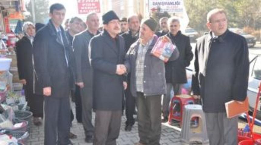 Vergili, Se&ccedil;im Gezilerini S&uuml;rd&uuml;r&uuml;yor