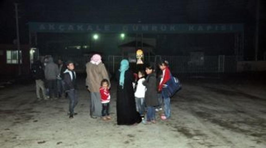 Suriyeliler Sınır Kapısından Ge&ccedil;iş İstedi