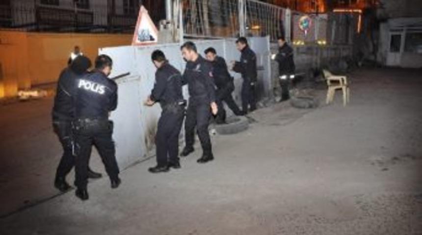 Bağcılar&rsquo;da Silahlı Kavga 4 Kişi &Ouml;ld&uuml;, Bir Kişi Yaralandı