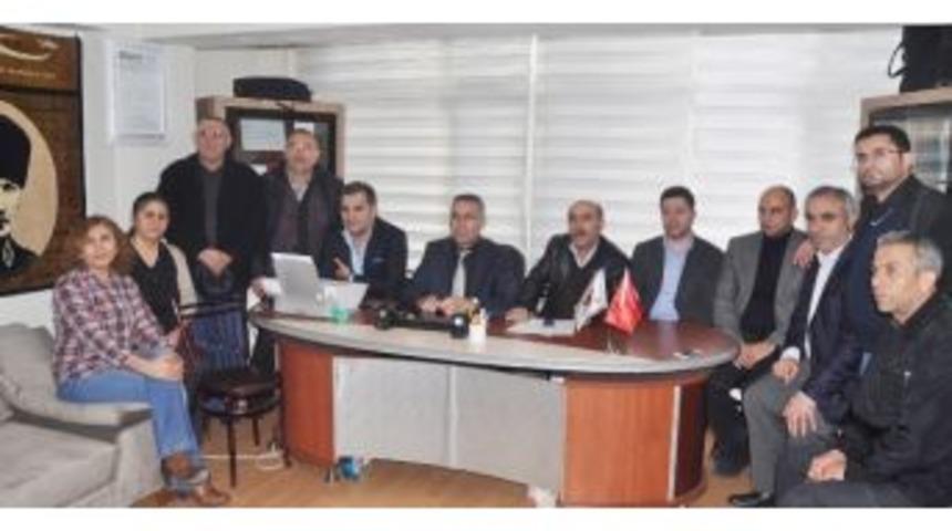 T&uuml;rkiye Alevi K&uuml;lt&uuml;r Dernekleri Genel Başkanı Demir: