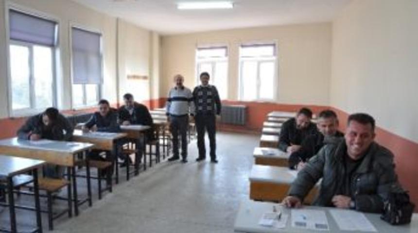 L&uuml;leburgaz'da Kalfalık Ve Ustalık Sınavları Başladı