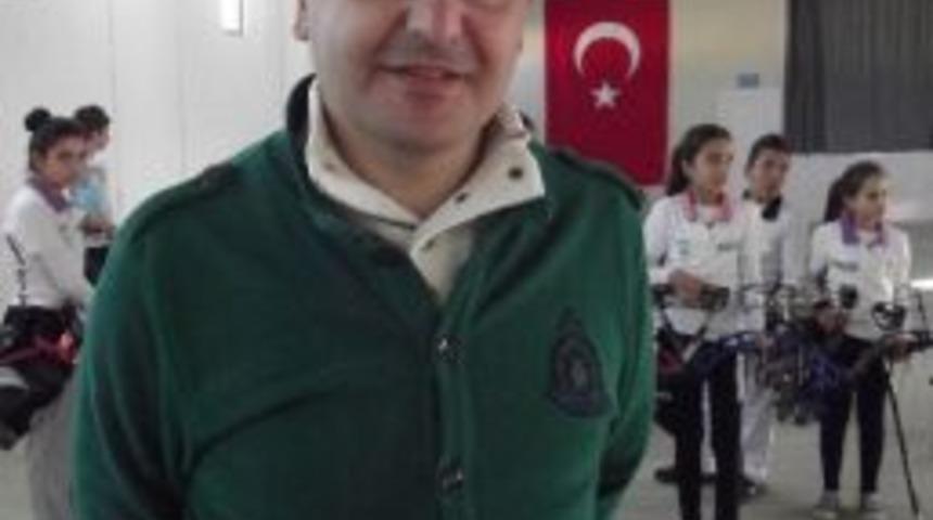 T&uuml;t&uuml;n Deposunda Olimpiyatlara Hazırlanıyorlar