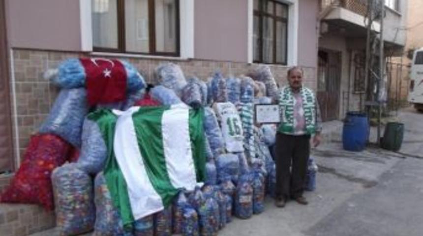 Bursaspor Taraftarından Engellilere “altın” Destek