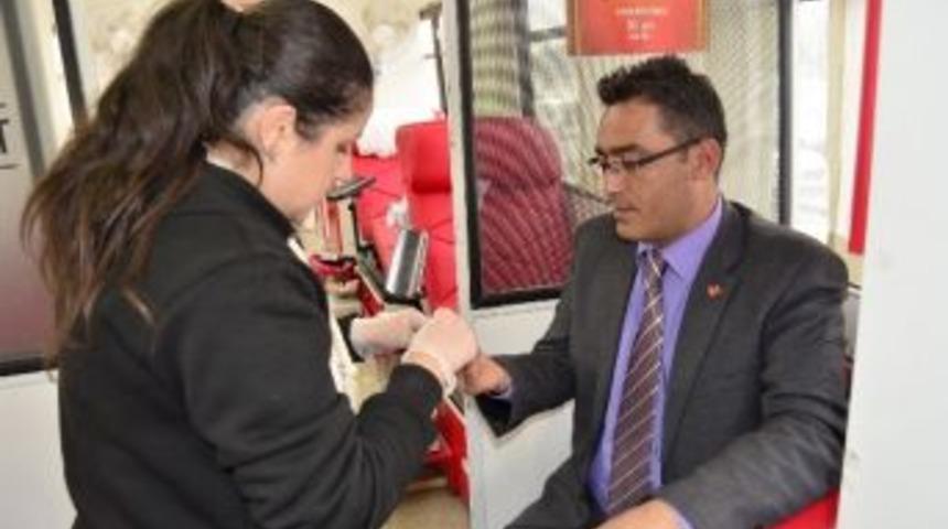 Adana Optimum'da G&ouml;n&uuml;ll&uuml; Kan Bağışı