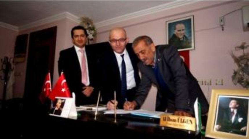 Sarıg&ouml;l'de &Ccedil;ift&ccedil;iyi Rahatlatan Protokol