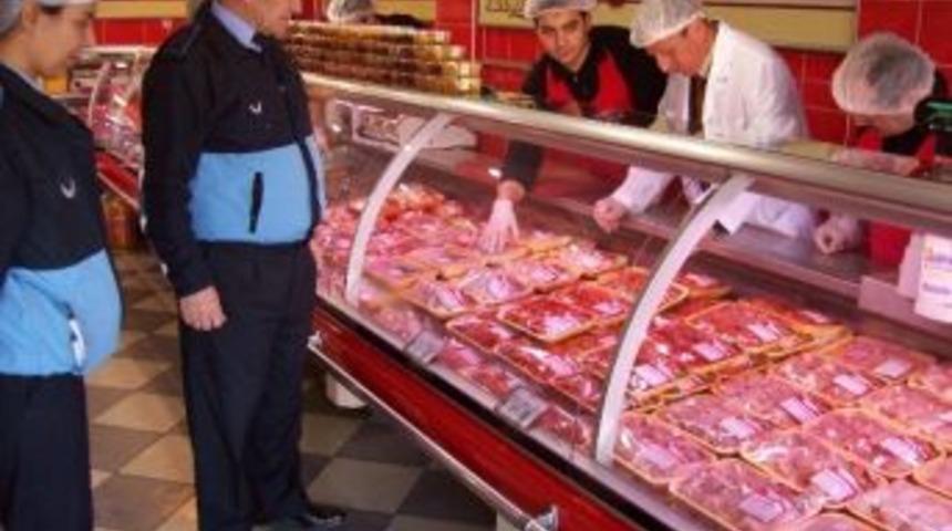 Gebze Belediyesi 2013 Yılında 4 Bin 796 İşyerini Denetledi