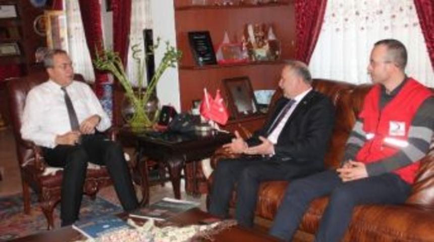 T&uuml;rk Kızılayı Nevşehir Şube Başkanı G&uuml;len&rsquo;den &Uuml;nver&rsquo;e Ziyaret