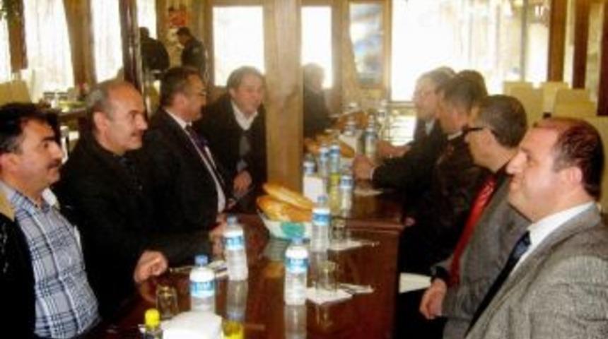 B&uuml;nyan Devlet Hastanesinde Veda Yemeği