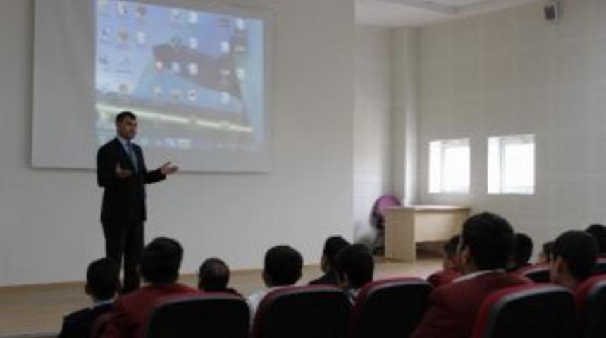 Yavuzeli&rsquo;ndeki Asker Ve &Ouml;ğrenciye Seminer Verildi