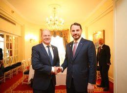 Bakan Albayrak G20 Aile Fotoğrafı çekimine katıldı