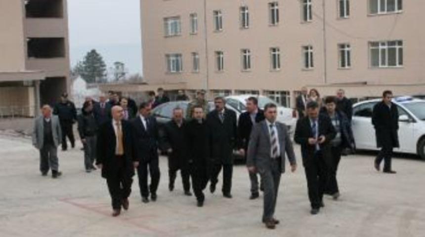 Samsun Valisi Vezirk&ouml;pr&uuml;&rsquo;de