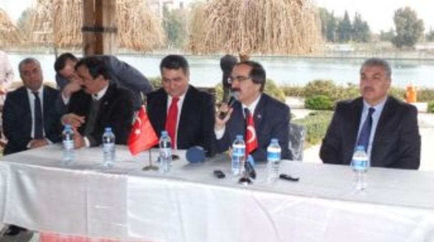 Vali Coş Muhtarlarla Buluştu