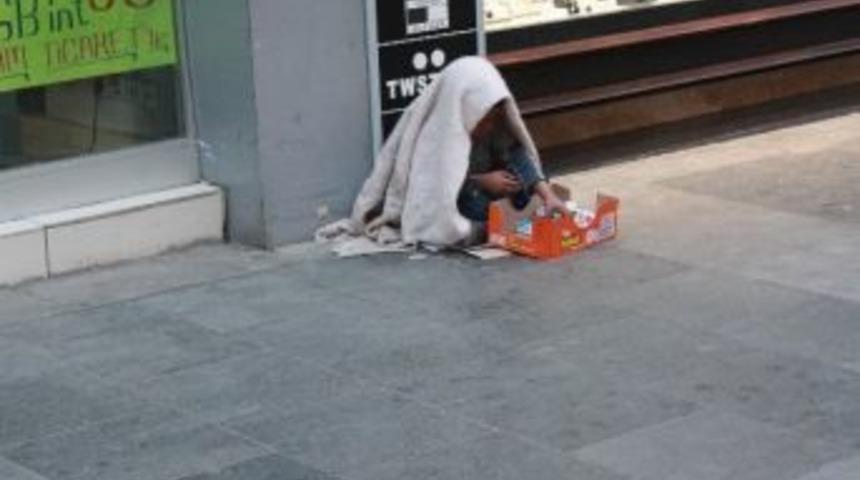 Suriyeli Sığınmacılar Elazığ Sokaklarında