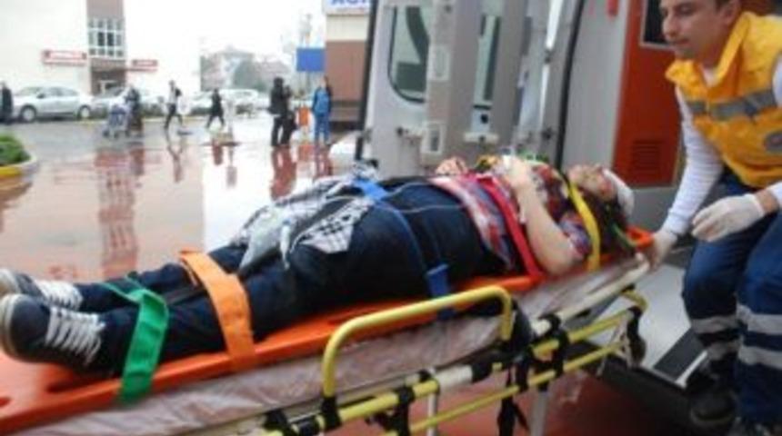 Burdur&rsquo;daki Kazada Yaralanan 3 Kişi Denizli&rsquo;ye Getirildi