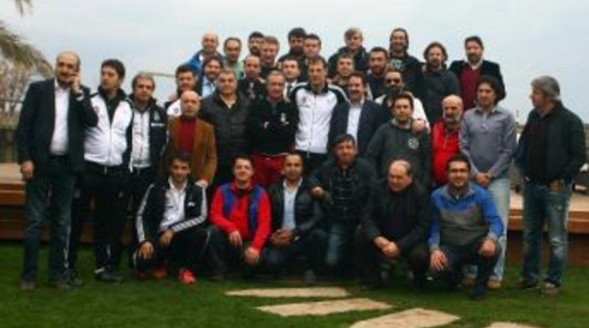 Beşiktaş Teknik Ekibi Ve Y&ouml;neticiler, Basın Mensupları İle Yemekte Buluştu